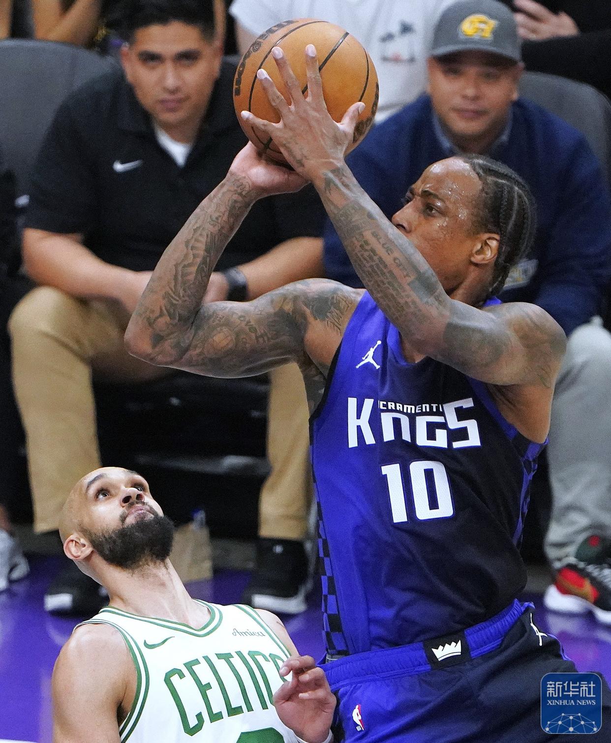 德国男篮险胜凯尔特人，萨博尼斯高光表现