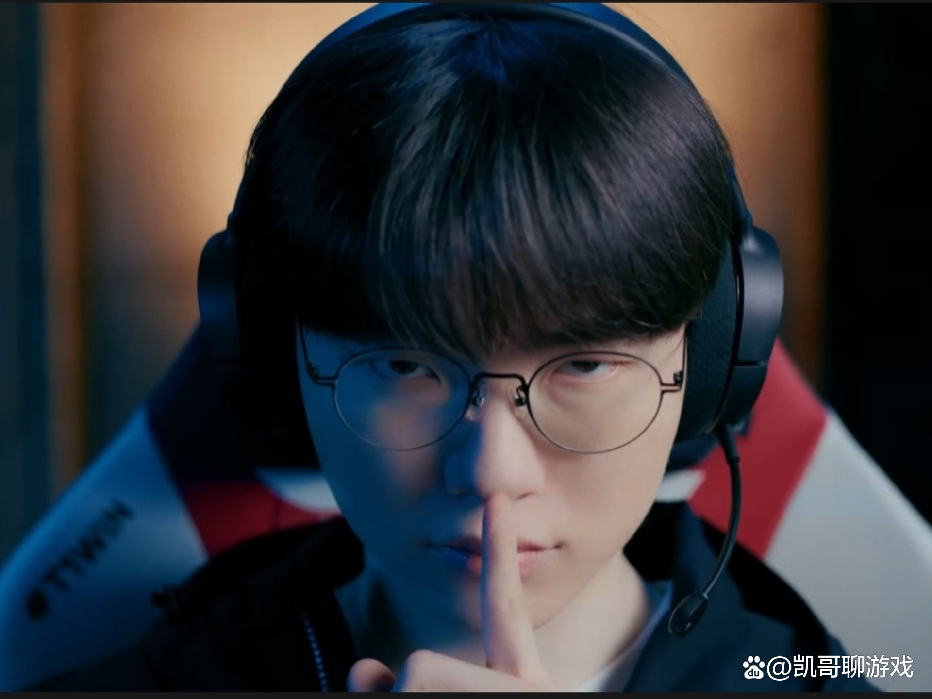 DK横扫EG,Faker关键团战开团秒人焦点之战四强赛,让粉丝疯狂欢呼 DK横扫EG,Faker关键团战开团秒人焦点之战四强赛,让粉丝疯狂欢呼